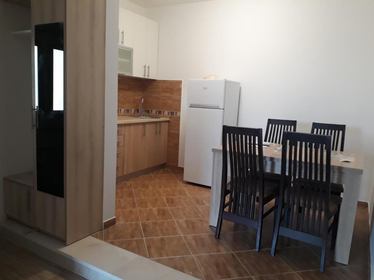 Apartmani Andrea Herceg Novi Dış mekan fotoğraf